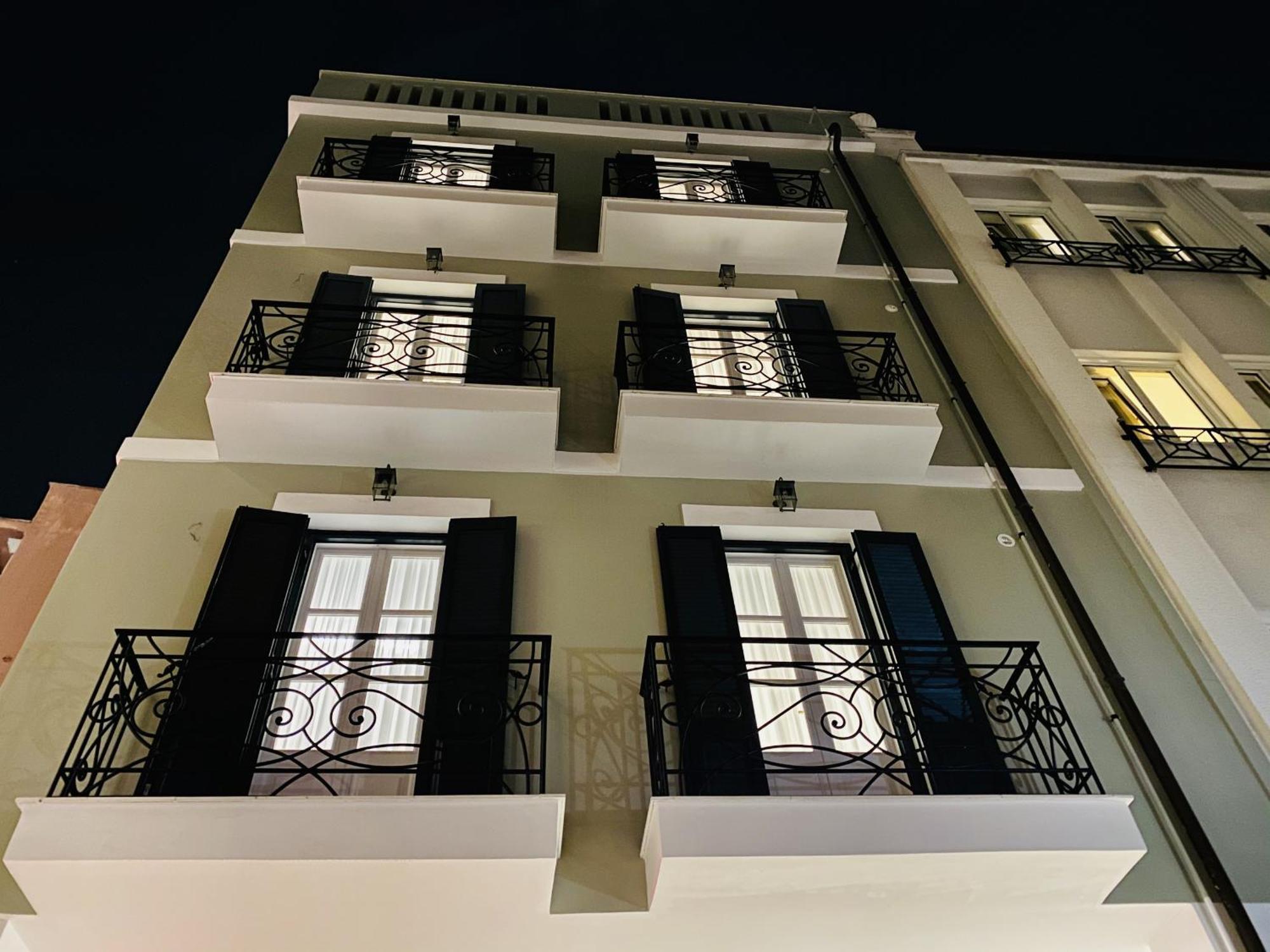 Luxury Studio In Historical Center, Syntagma-Plaka Athene Buitenkant foto